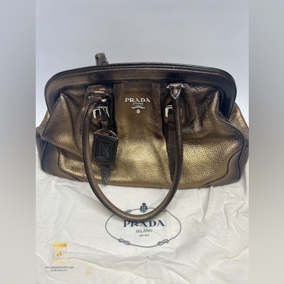 🤎SOLD🤎Prada Shoulder Bag - Picture 14 of 15
